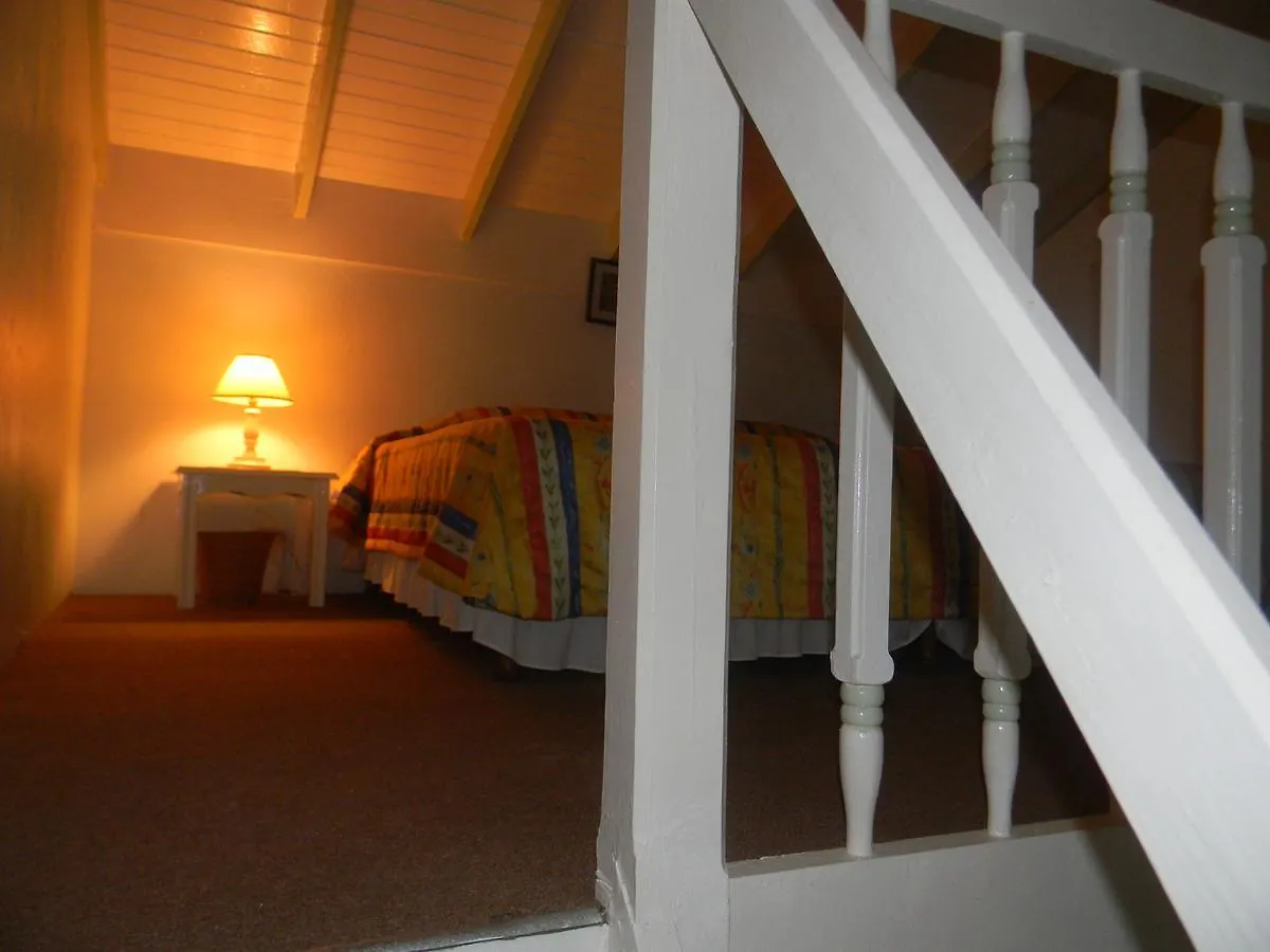 Chrisanns Beach Villa Serene Ocho Rios 0*,