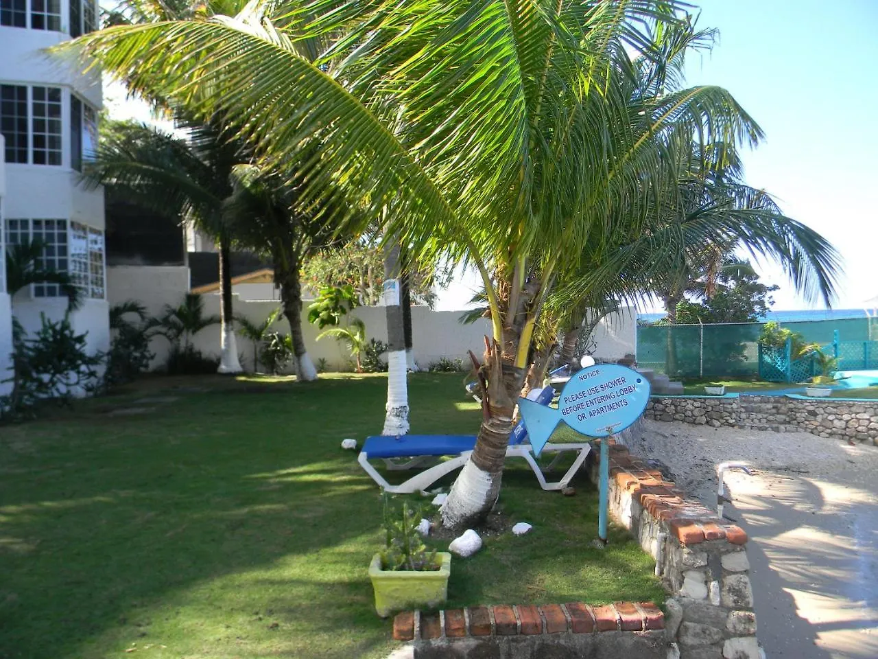 Chrisanns Beach Villa Serene Ocho Rios Apartment